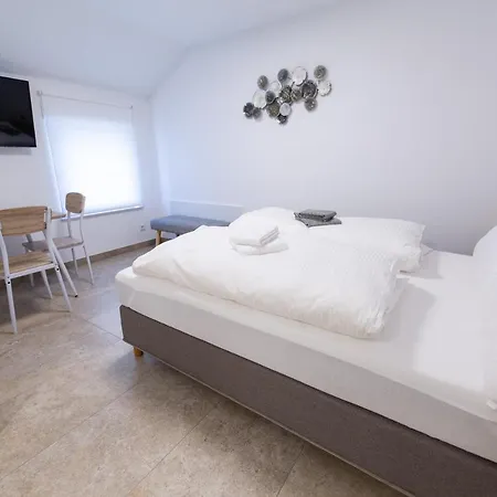 Seepension Ostertach - Am Leitgeringer Pensionat 3*